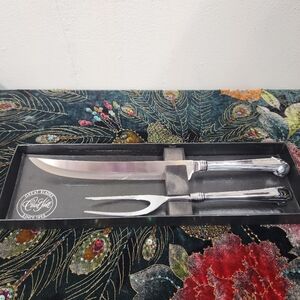 Carvel Hall Knife Set